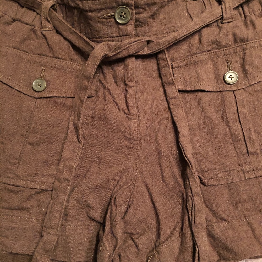 Shorts - Picture 2 of 4